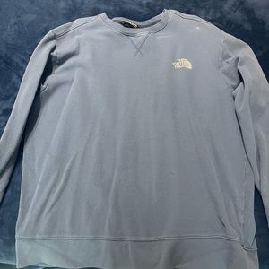 The north face pull over